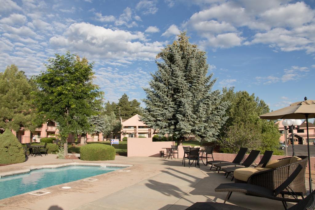 Mountain Ranch Resort At Beacon Hill Williams Exterior photo