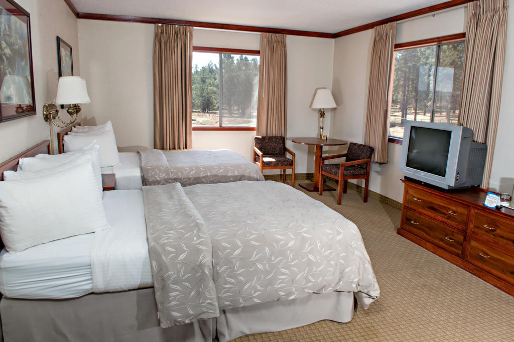 Mountain Ranch Resort At Beacon Hill Williams Room photo