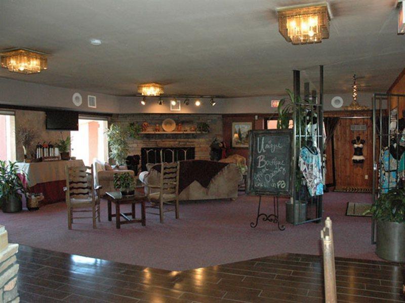 Mountain Ranch Resort At Beacon Hill Williams Exterior photo