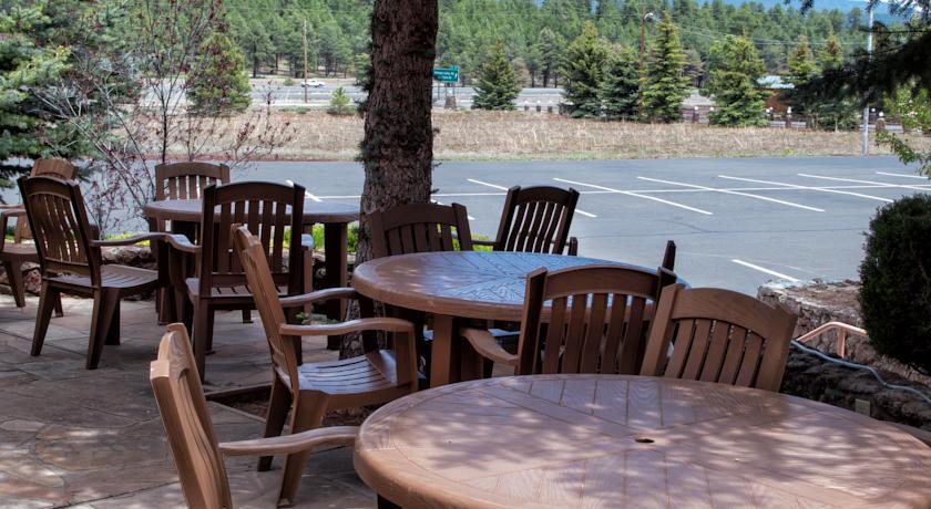 Mountain Ranch Resort At Beacon Hill Williams Exterior photo
